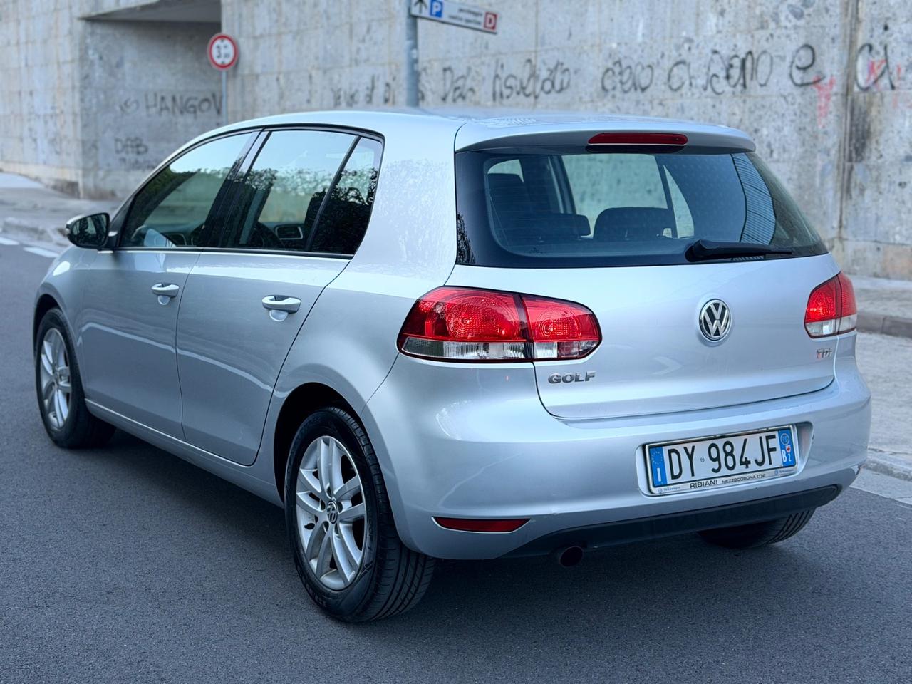 Volkswagen Golf 1.6 TDI ok neopatentati
