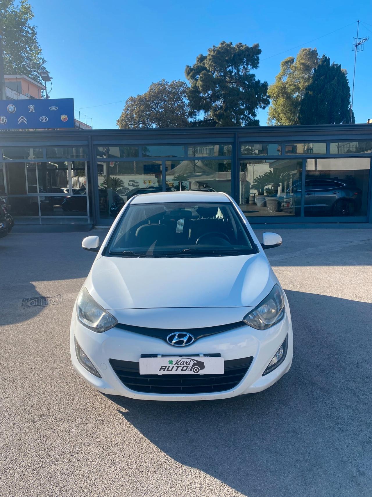 Hyundai i20 1.4 CRDi 5p. Sound Edition