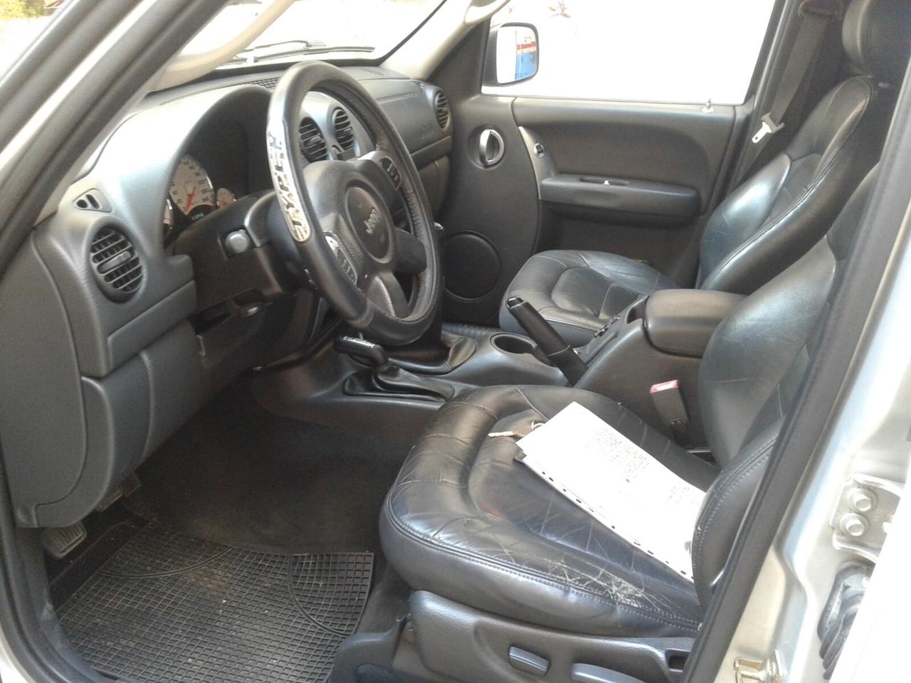Jeep Cherokee 2.5 CRD Limited