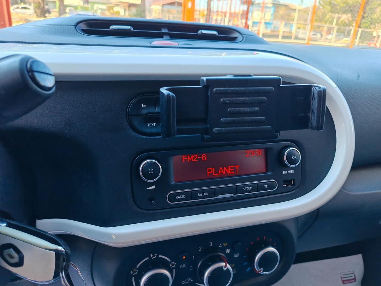 Renault Twingo 1,0 benzina 02/2016 Cv70