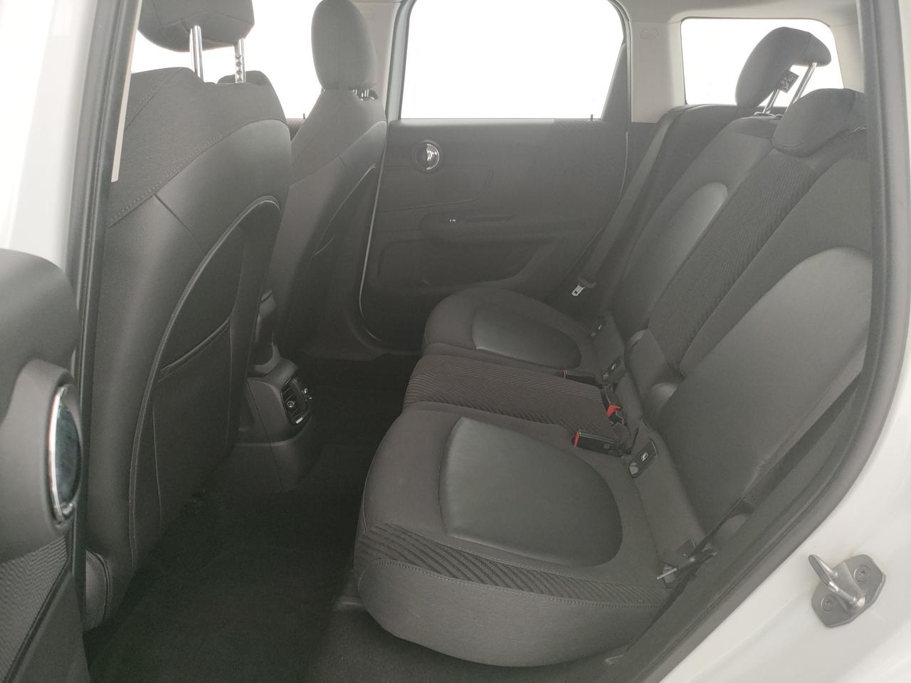 MINI Mini Countryman 1.5 One D Business auto 7m
