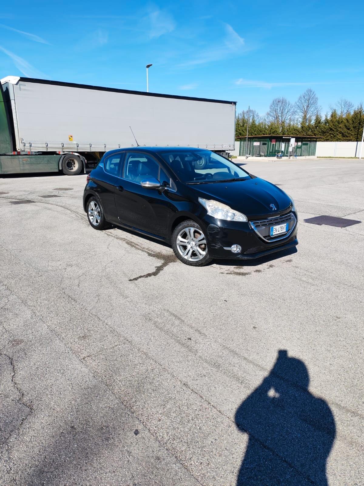Peugeot 208 1.2 VTi 82 CV 3 porte Active