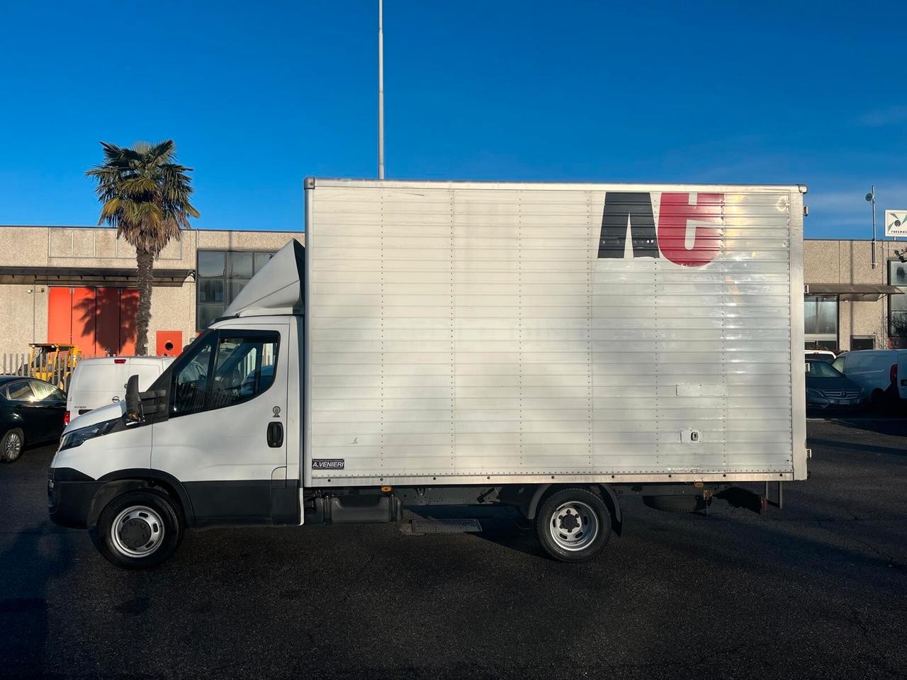 Iveco Daily 35C17D 3.0 HPT PM-DC-RG Cabinato