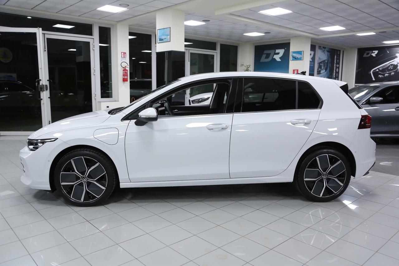 Volkswagen Golf Style 1.5 TSI eHybrid 204 cv DSG