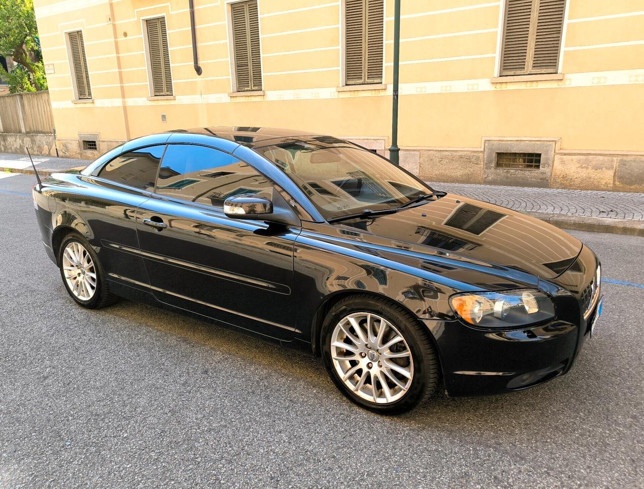 Volvo C70 2.4 20V 140 CV Summum