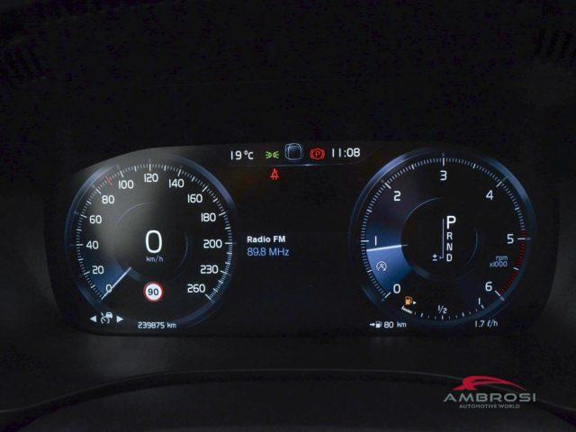 VOLVO XC60 D4 AWD Geartronic Inscription - PER OPERATORI DEL