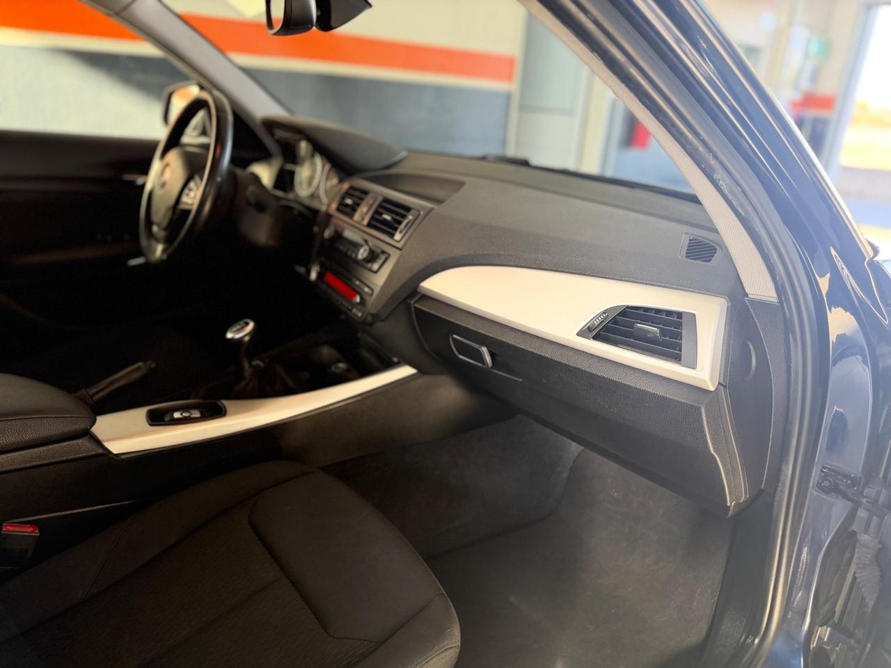 Bmw 114 114i 5p. Unique NEOPATENTATI