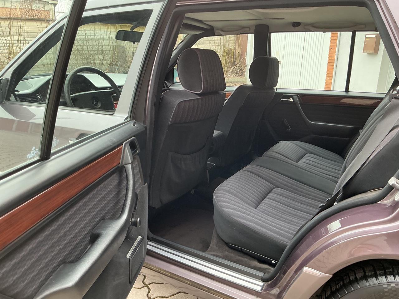 Mercedes-benz E 200 Station Wagon