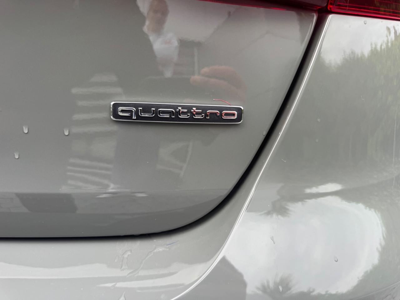 Audi A4 40 TDI quattro S tronic edition