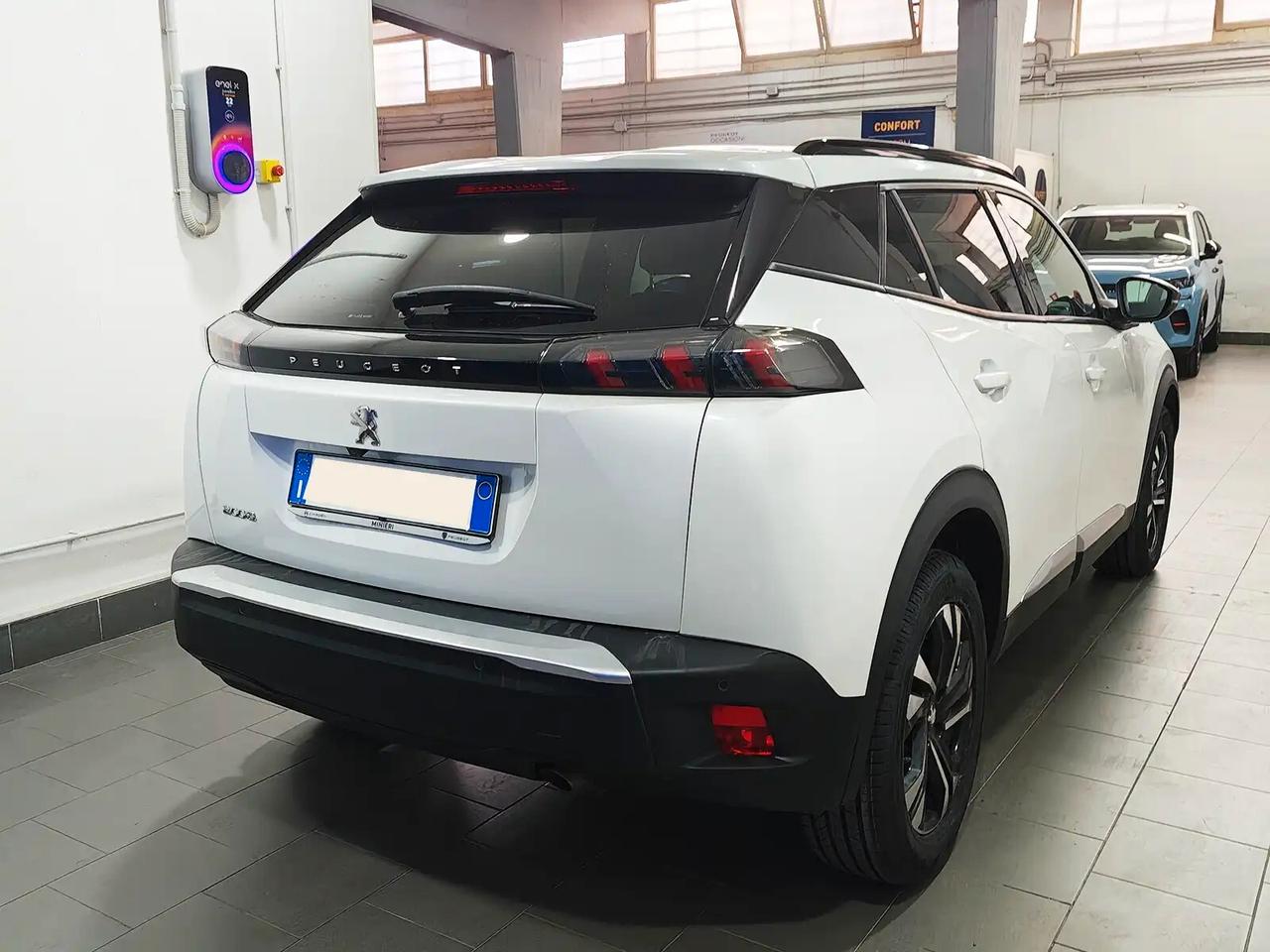 Peugeot 2008 PureTech 100 S&S Allure