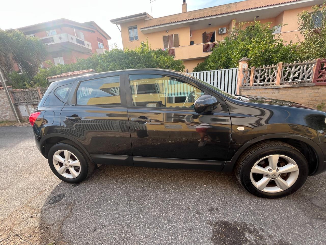 Nissan Qashqai 2.0 dCi DPF Tekna