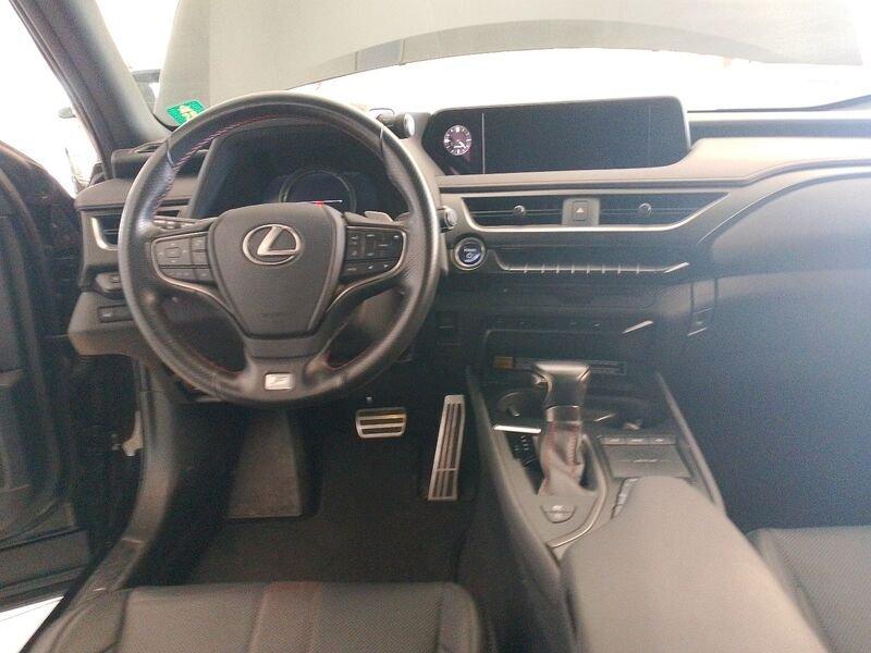 Lexus UX 250h F Sport