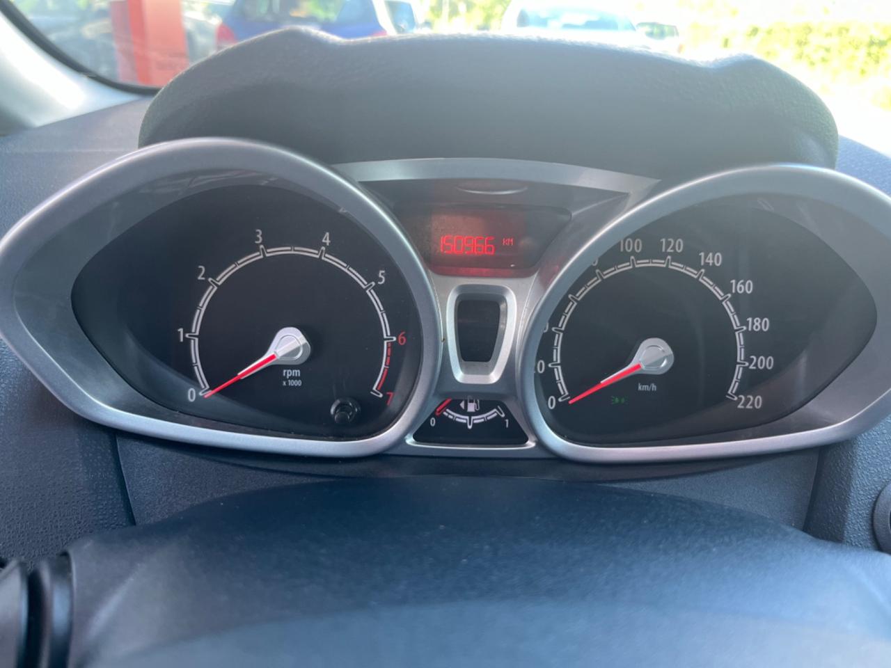Ford Fiesta 1.4 5 porte Bz.- GPL Titanium