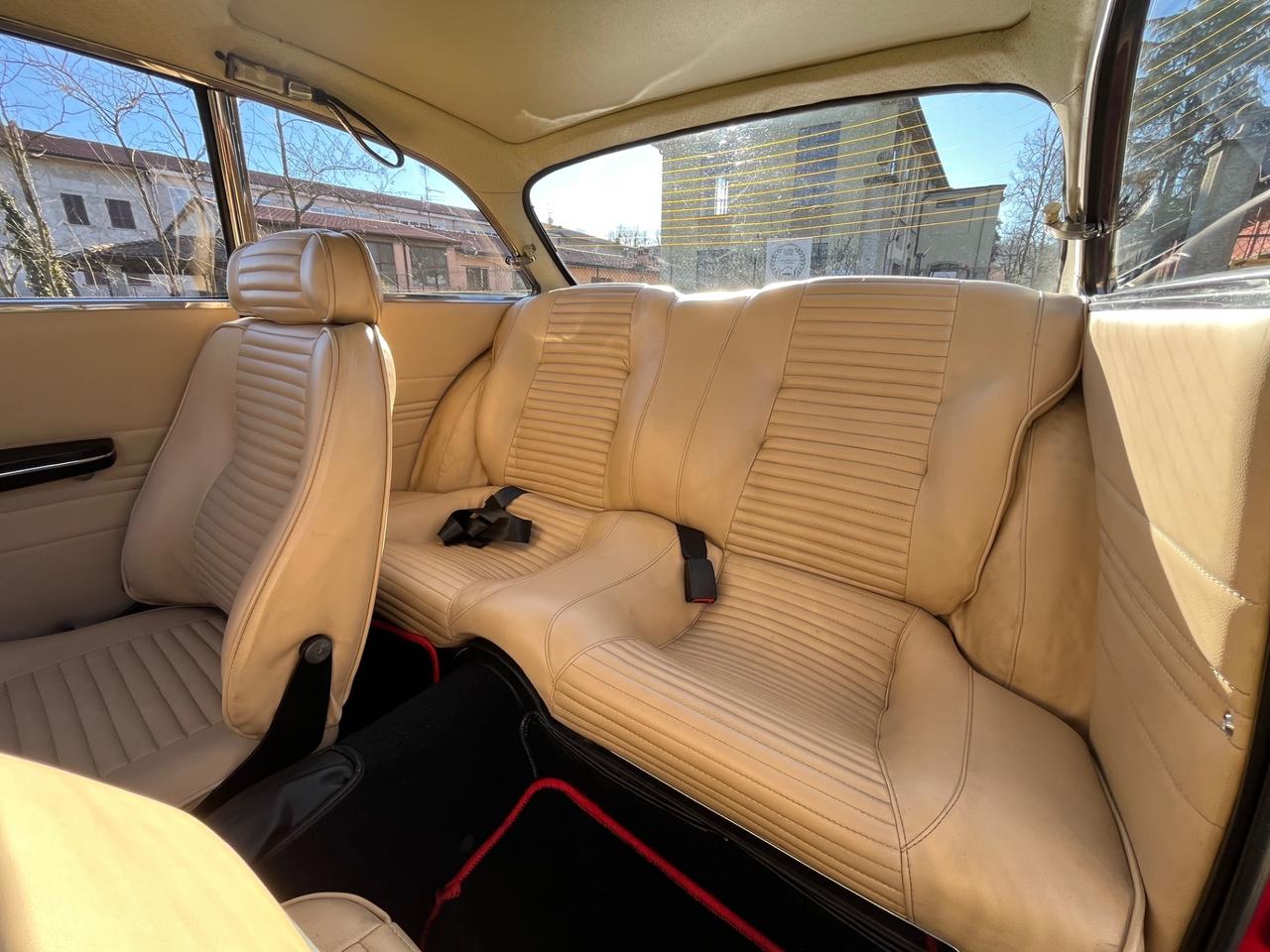 Alfa Romeo GT 2000 Veloce