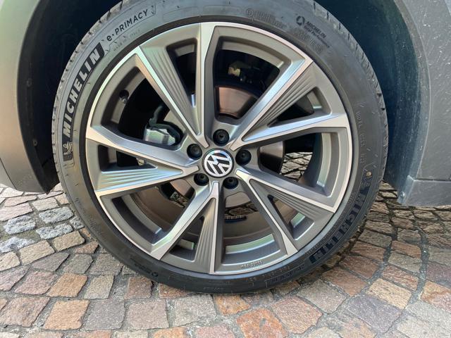 VOLKSWAGEN T-Cross 1.0 TSI Style BMT 18"