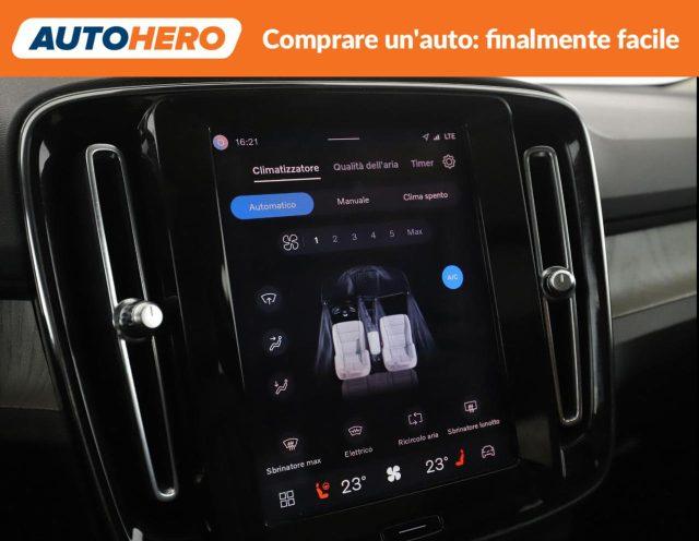 VOLVO XC40 B3 automatico Ultimate Dark N1