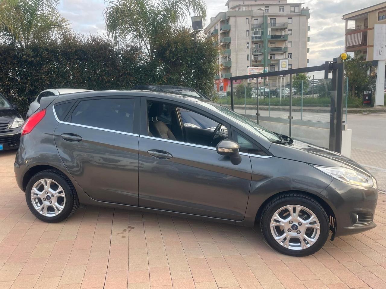 Ford Fiesta Gpl"Finanziabile Senza Busta Paga"