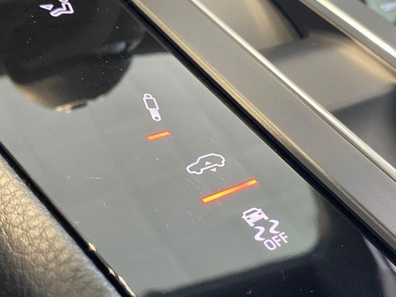 Porsche Macan 2.0 265 cv PDK