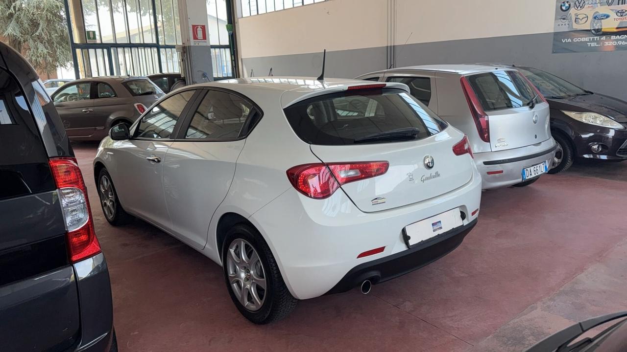Alfa Romeo Giulietta 1.6 JTDm-2 105 CV Exclusive