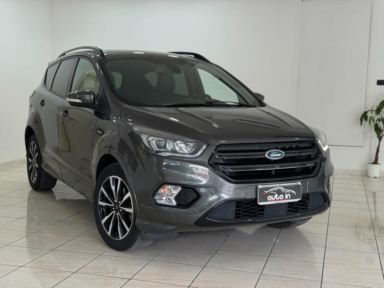 Ford Kuga 1.5 TDCI 120 CV ST-Line