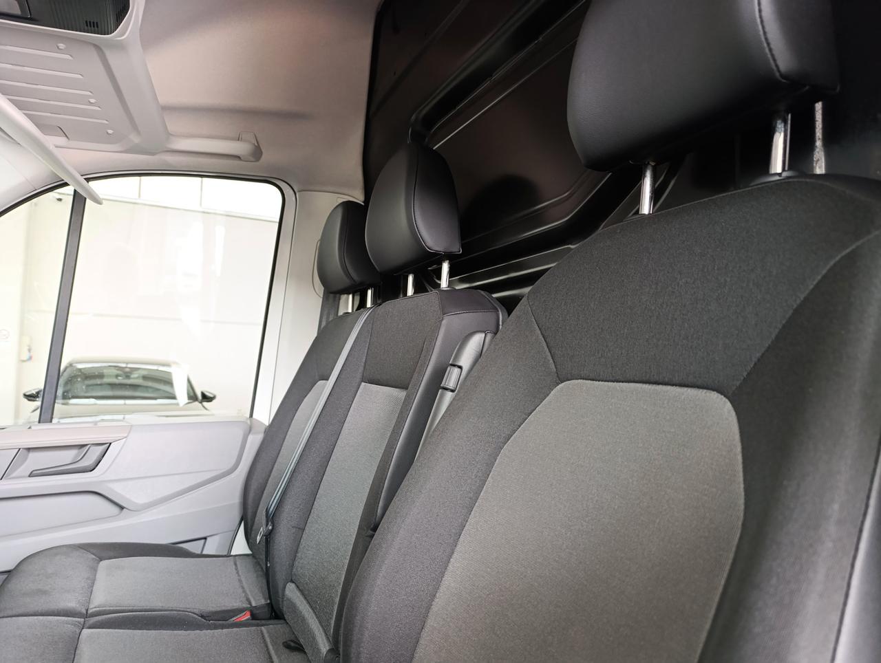 VOLKSWAGEN Crafter 30 2.0 tdi 140cv L3H3 Logistic