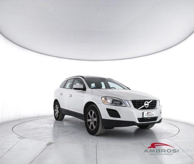 VOLVO XC60 D5 AWD Geartronic Momentum - PER OPERATORI DEL SET