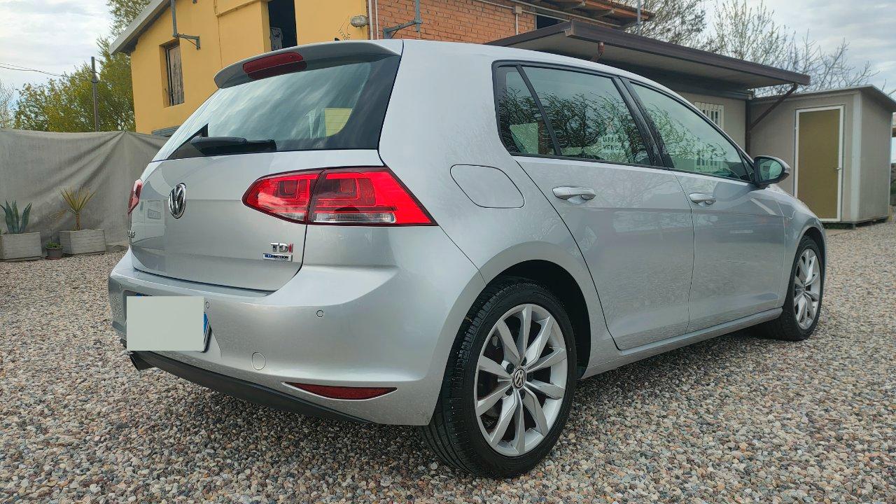Volkswagen Golf 5 Porte Golf 5p 1.6 tdi 110 CV Highline DSG 127.000KM