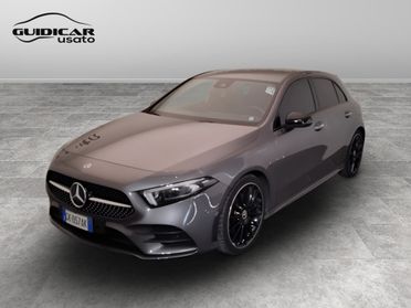 Mercedes-Benz Classe A - W177 2018 - A 220 d Premium 4matic auto