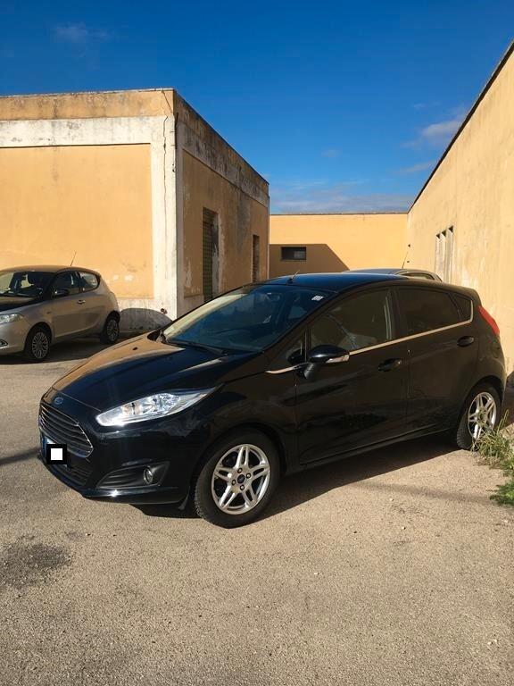 Ford Fiesta 1.4 5p. Bz.- GPL Titanium