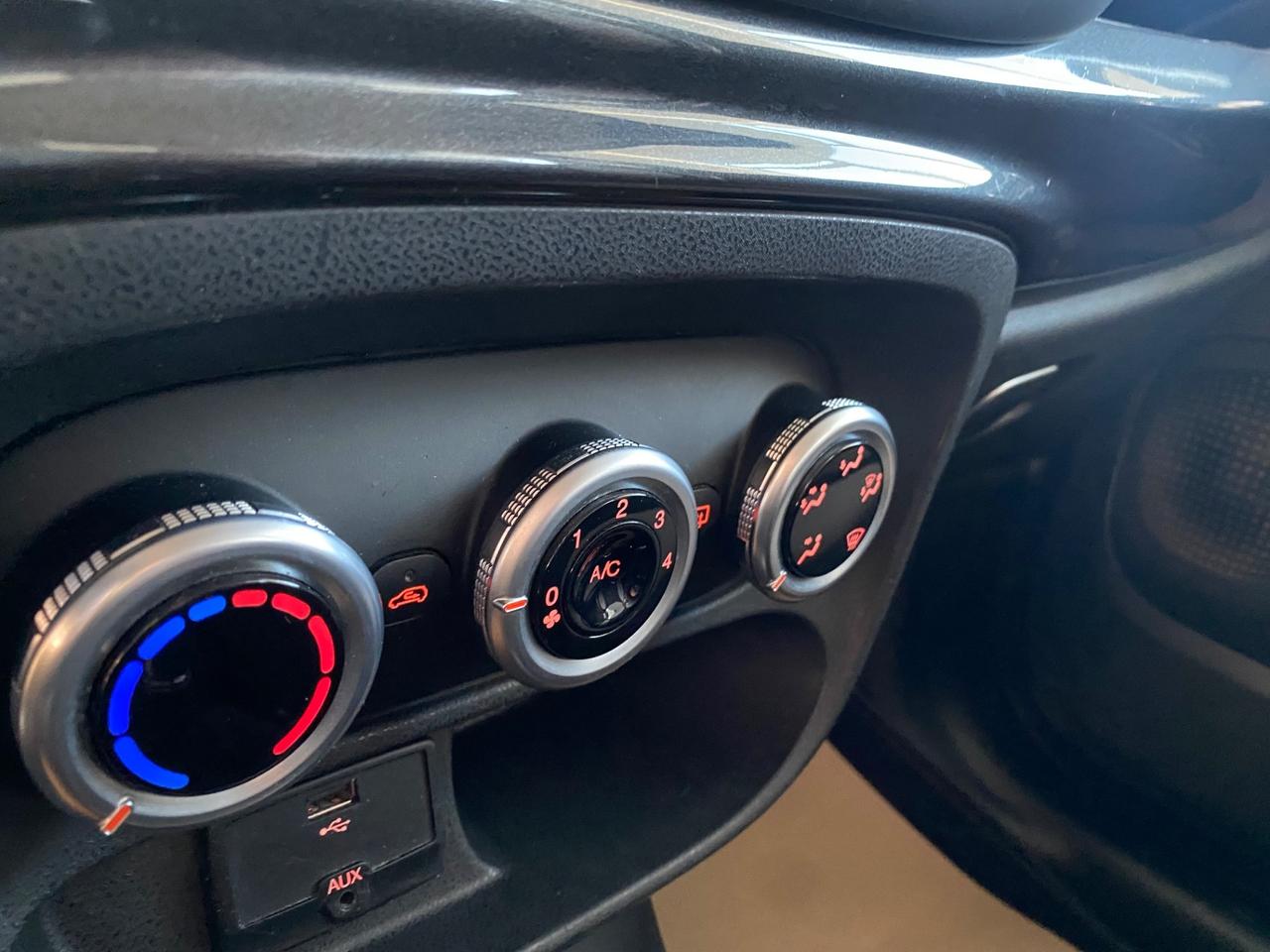 Fiat 500L 1.6 Multijet 105 CV Lounge BI-COLORE2013