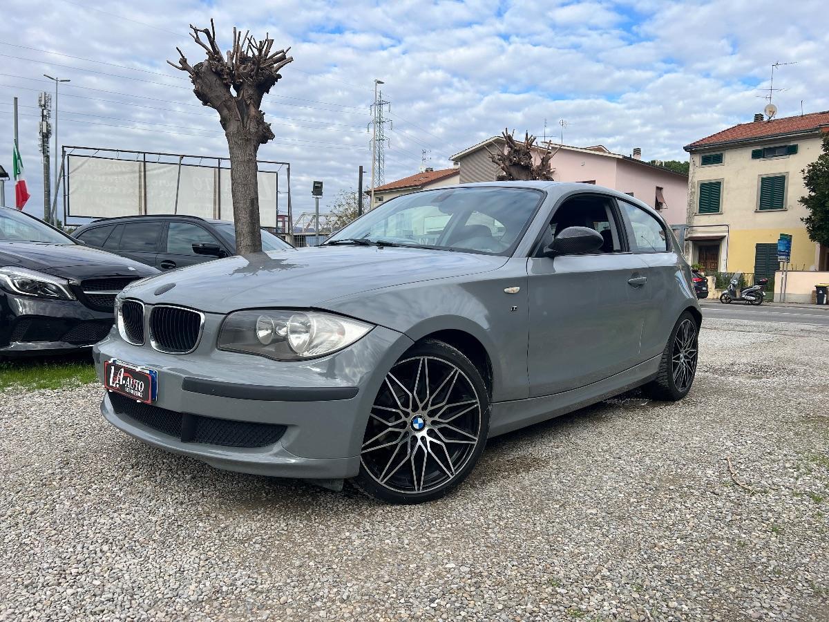 BMW - Serie 1 116d 3p 2.0 Eletta 116cv dpf