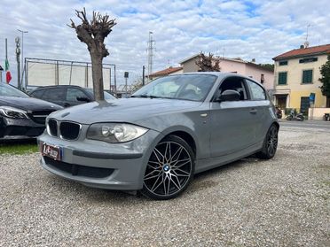 BMW - Serie 1 116d 3p 2.0 Eletta 116cv dpf