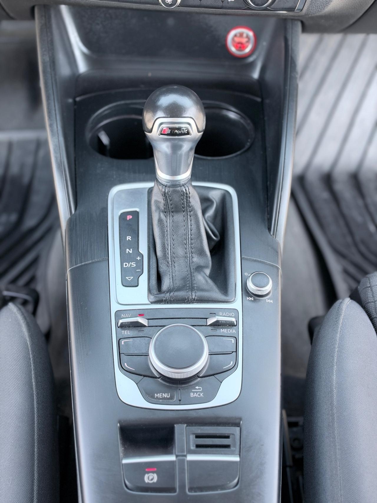 AUDI A3 2.0 TDI 150CV S-TRONIC PERMUTABILE