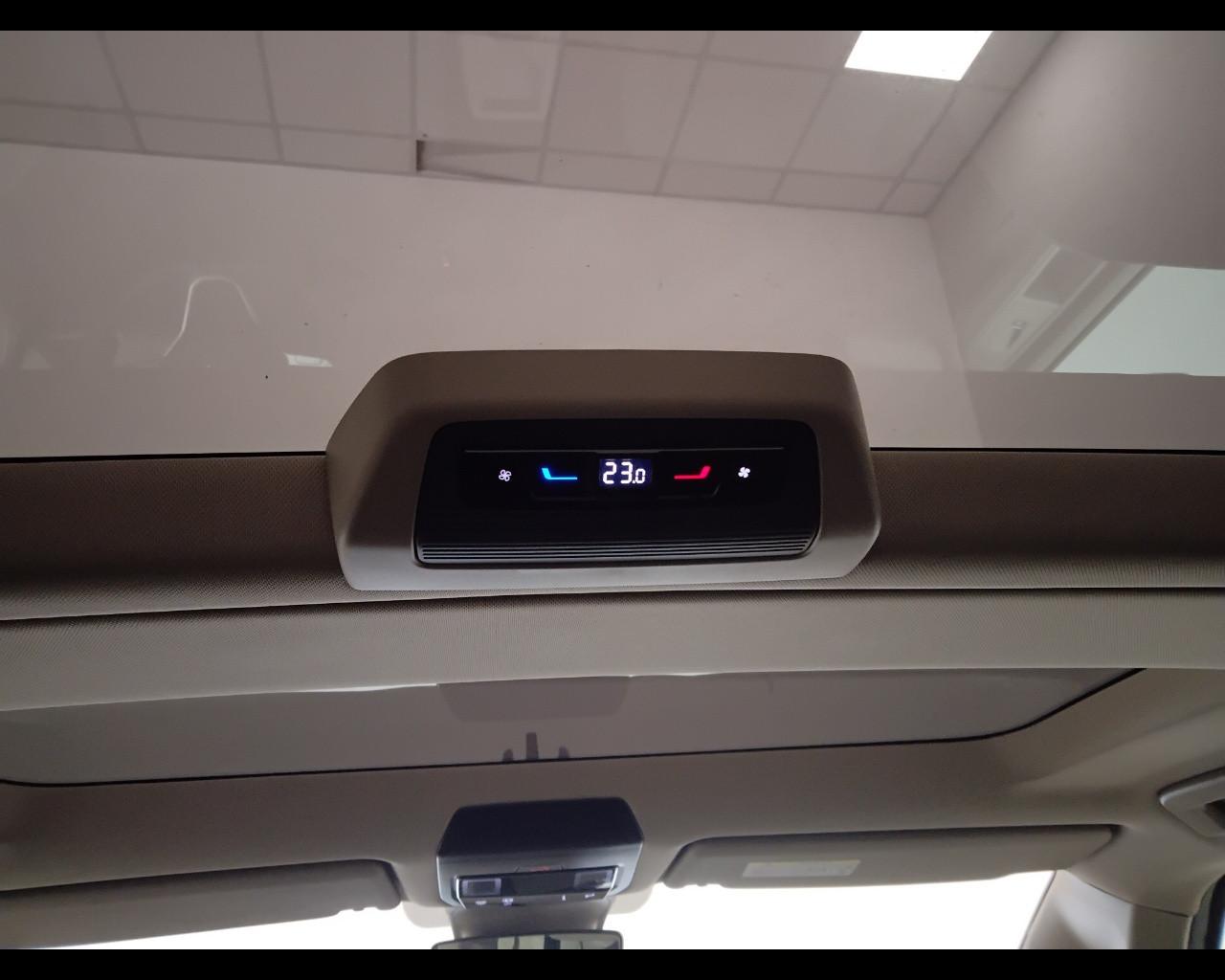 VOLKSWAGEN Multivan T7 - Multivan 1.4 tsi eh Style dsg 7p.ti