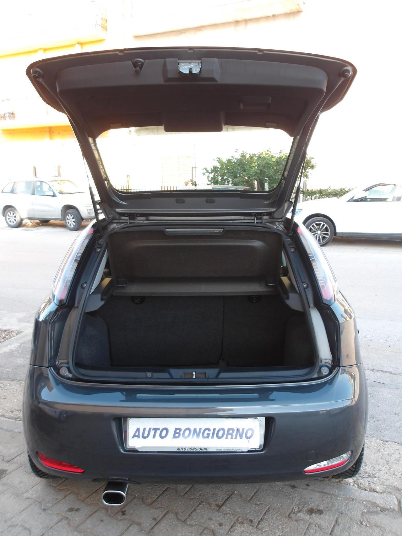 Fiat Punto 5 Porte Punto 5p 1.3 mjt 16v Easy 75cv