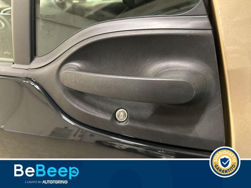 smart fortwo EQ PURE 22KW