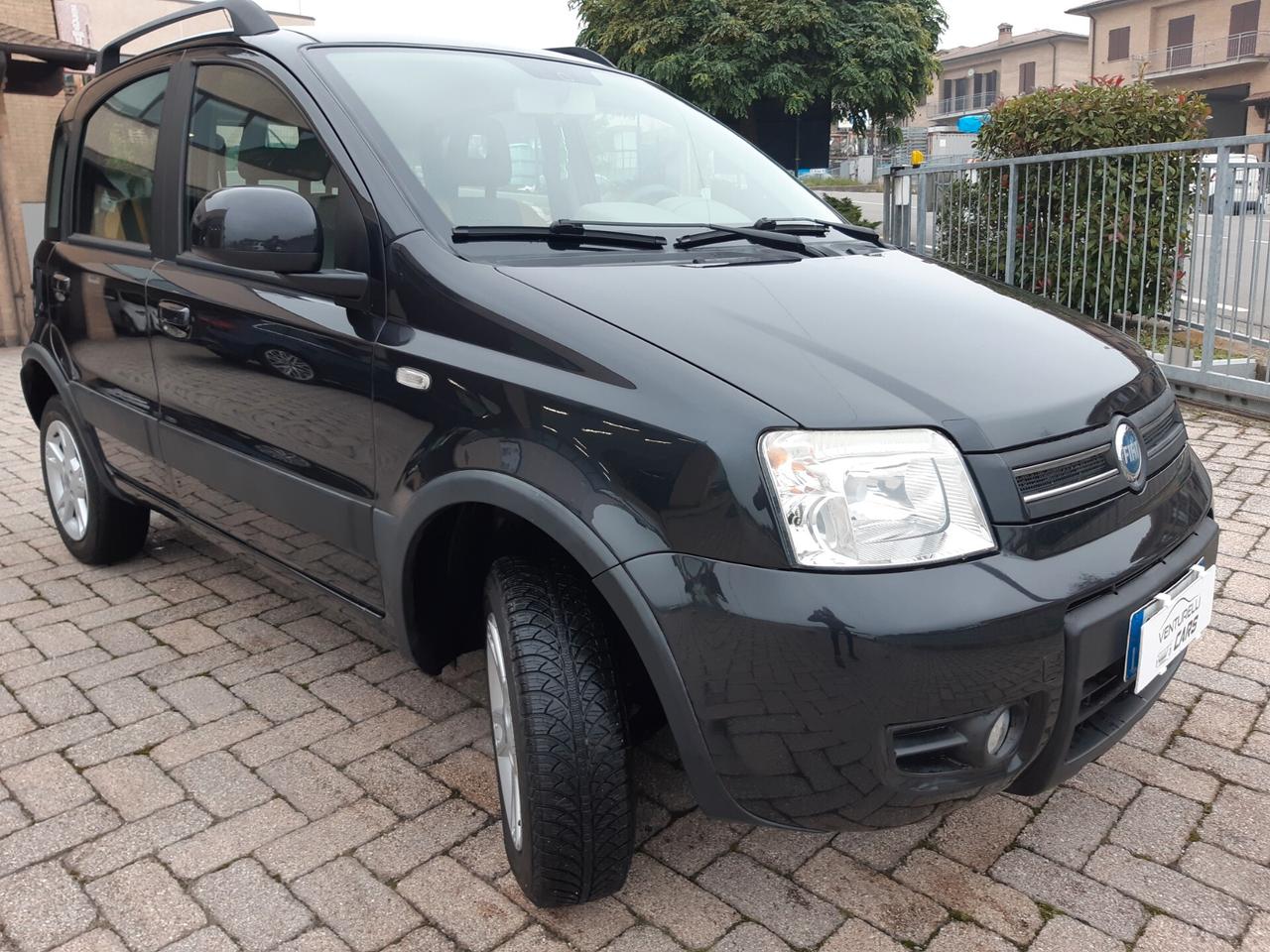 Fiat Panda 1.2 4x4 Climbing CON GANCIO TRAINO