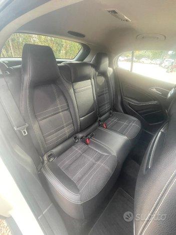 Mercedes-benz GLA 220 CDI Automatic Sport camera pelle AMG CRUISE MULTIFUNZIONE XENON