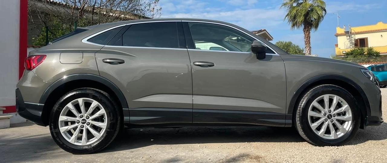 Audi Q3 Sportback Business Plus S Tronic 2.0 TDI 150cv