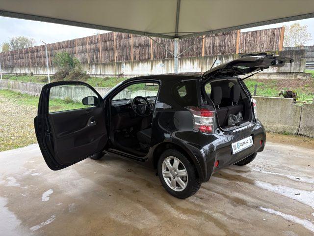 TOYOTA iQ 1.0 VVT-I OK NEOPATENTATI AUTOMATICA 4 POSTI