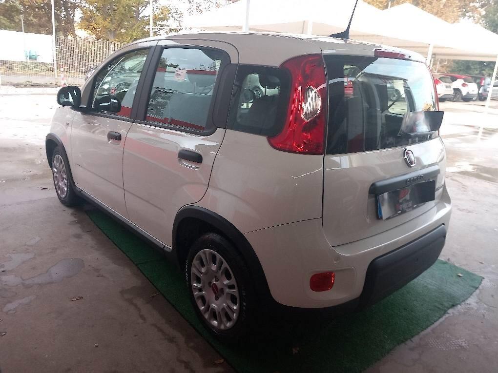 Fiat Panda 1.0 FireFly S&S Hybrid KM 18000 MONITOR SENSORI COMANDI VOLANTE GARANZIA