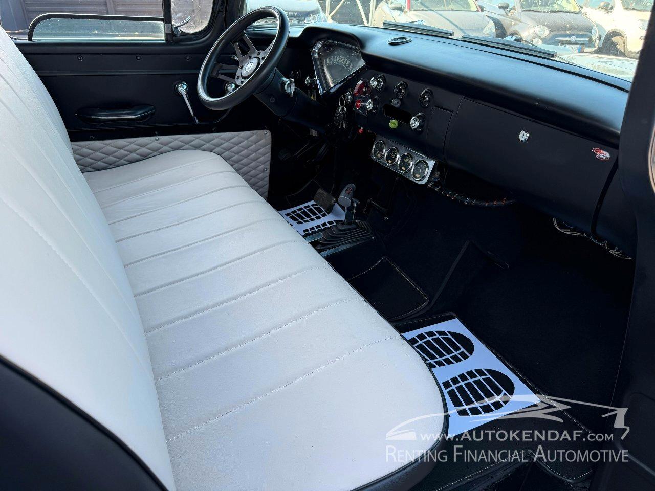 Chevrolet 3100 3100 Task Force Restaurato - Autocarro