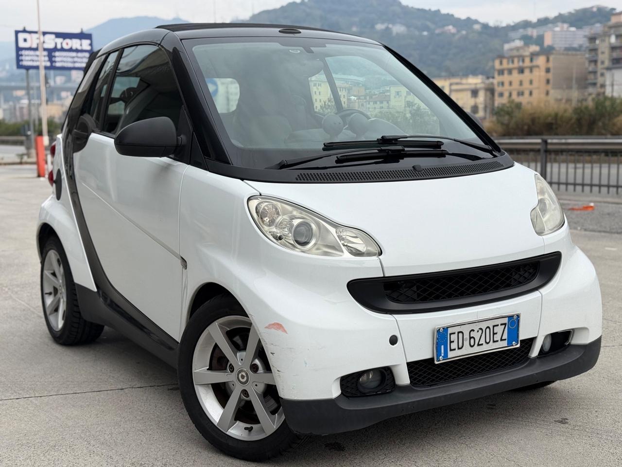 Smart ForTwo 1000 62 kW cabrio passion