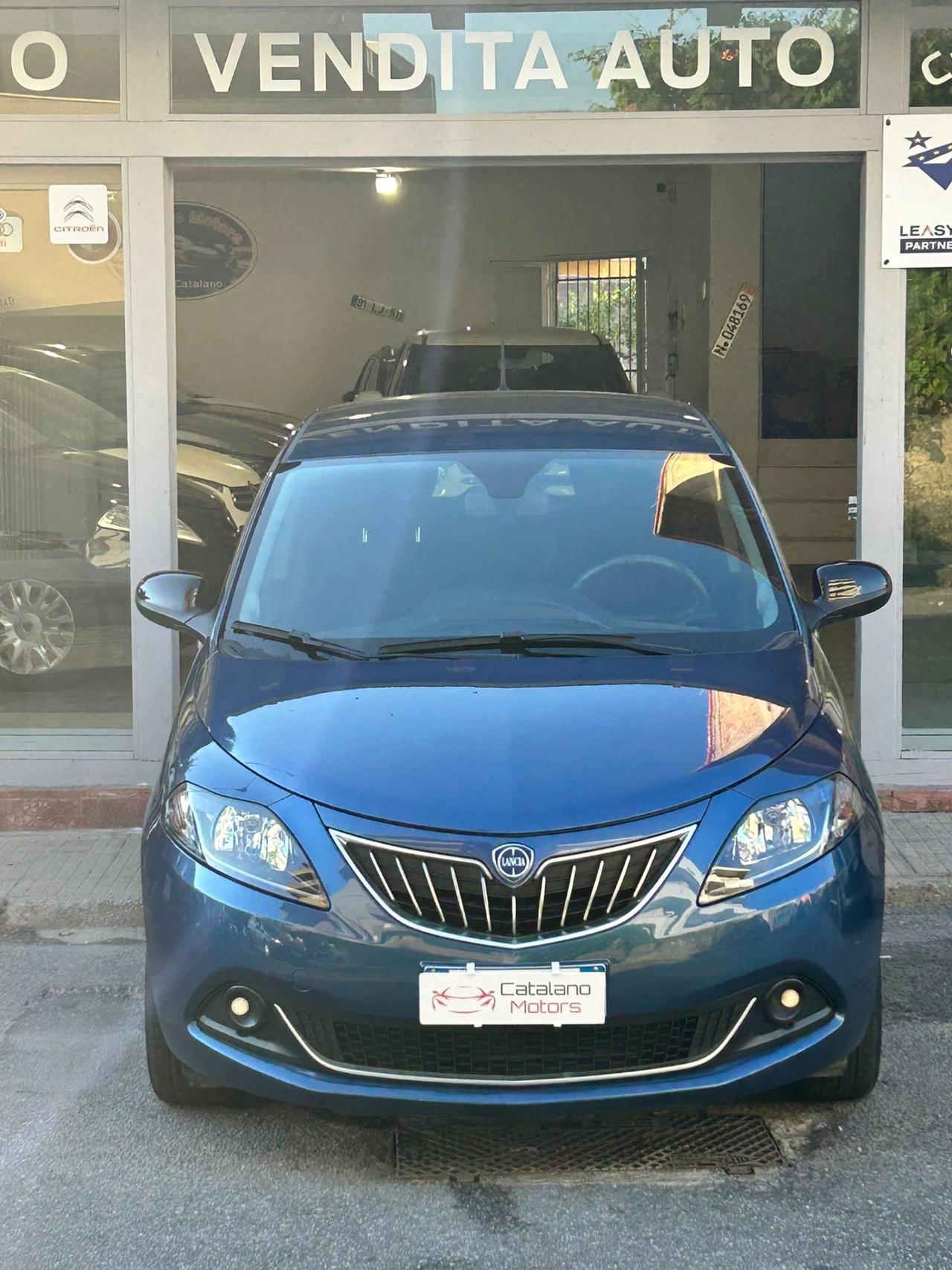 Lancia Ypsilon 1.0 FireFly 5 porte S&S Hybrid Ecochic A. Ferretti