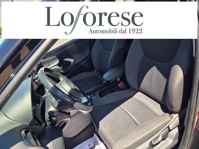 TOYOTA Yaris 1.5 Hybrid 5 porte Business