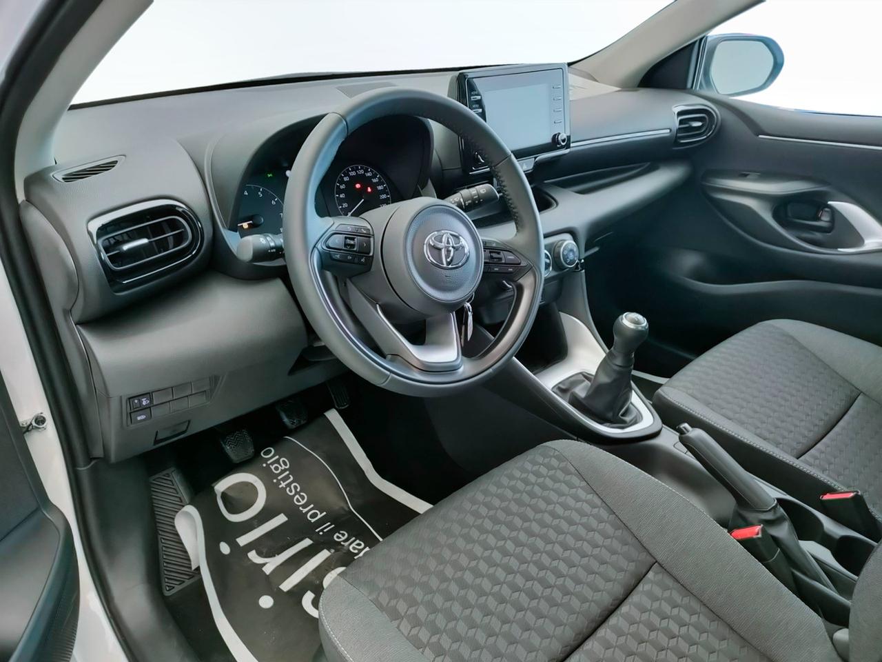 TOYOTA Yaris IV 2020 - Yaris 1.0 Active