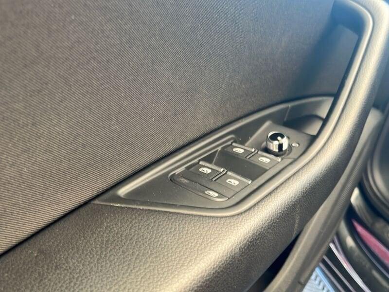 Audi A4 2.0 30 TDI 100KW BUSIN ADVAN. S TRONIC