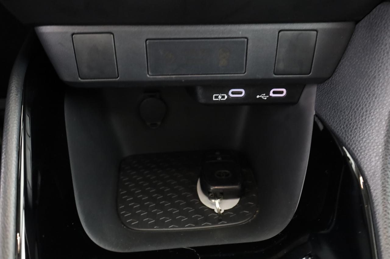 TOYOTA Yaris 4ª serie Yaris 1.5 Hybrid 5 porte Trend