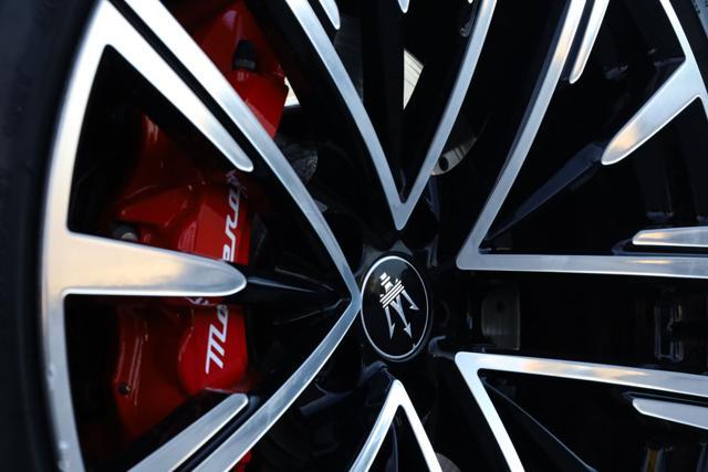 MASERATI Grecale V6 530 CV AWD Trofeo