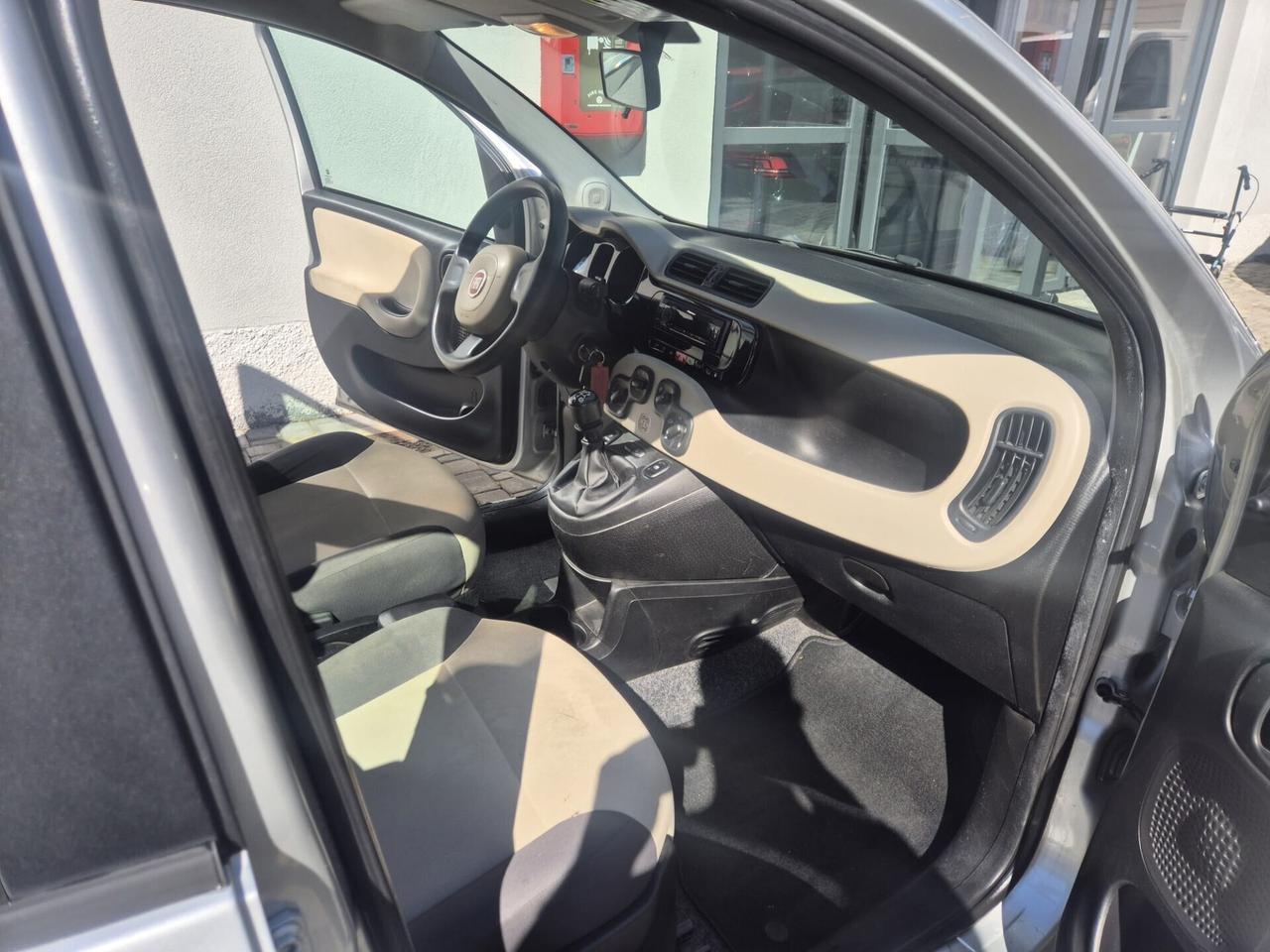 Fiat Panda 0.9 TwinAir Turbo Natural Power Lounge